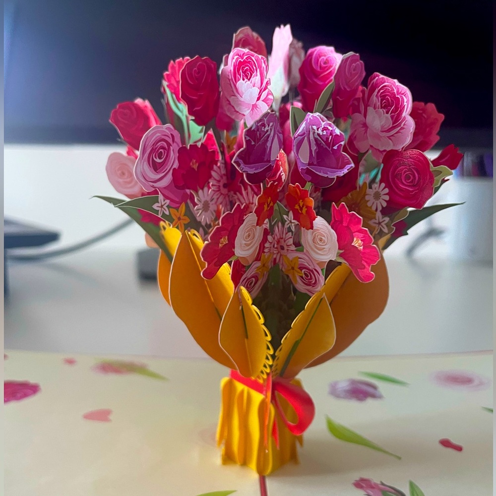 3D Pop Up Roses Stationary Card